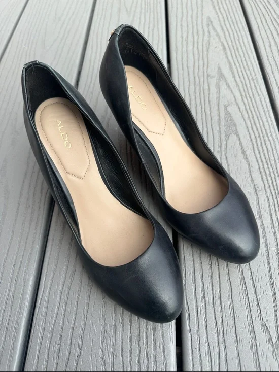 ALDO Black Leather Women's Round-Toe Wedge - Picture 1 of 8